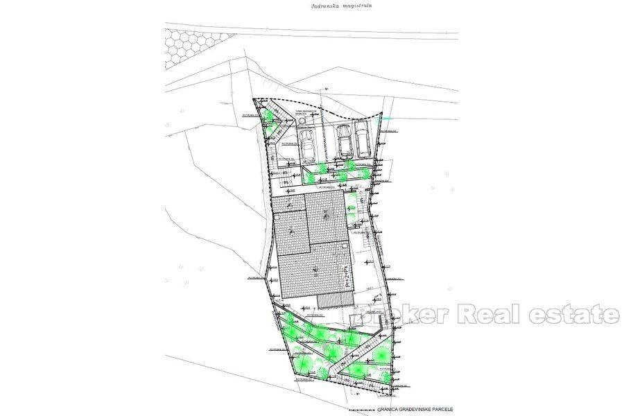 terrain de construction avec permis près de Omis
