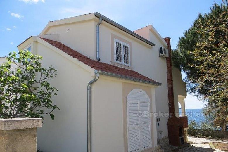 Fabuleuse maison sur la zone Rogoznica