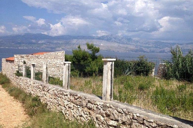 island of Brac, building plot with project