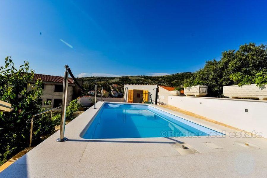 Primosten, maison avec piscine