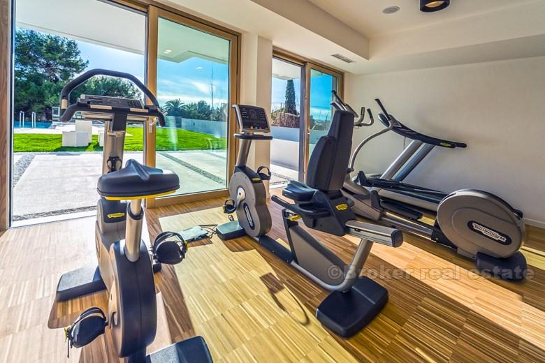 Luksuriøs toromsleilighet i en eksklusiv bygning