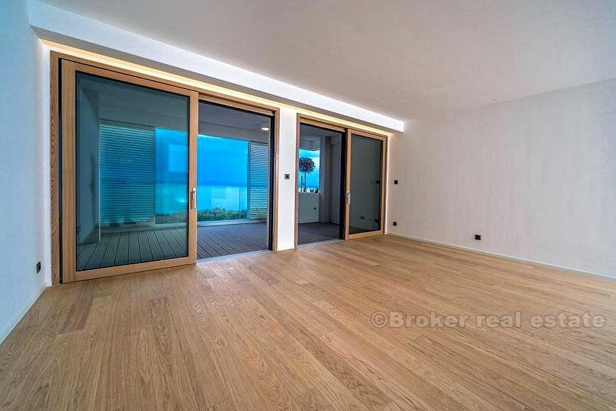 Split, brand new luxury three bedroom apartment