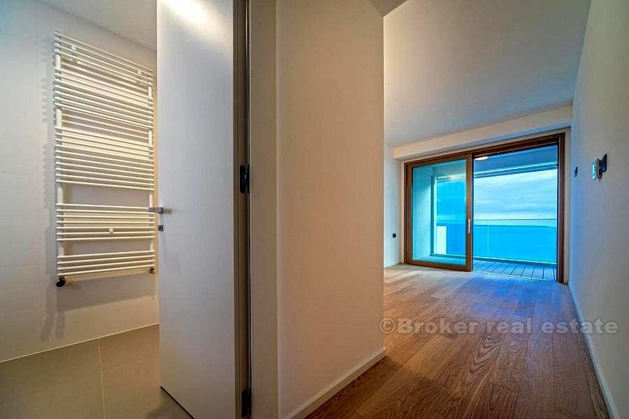 Split, brand new luxury three bedroom apartment