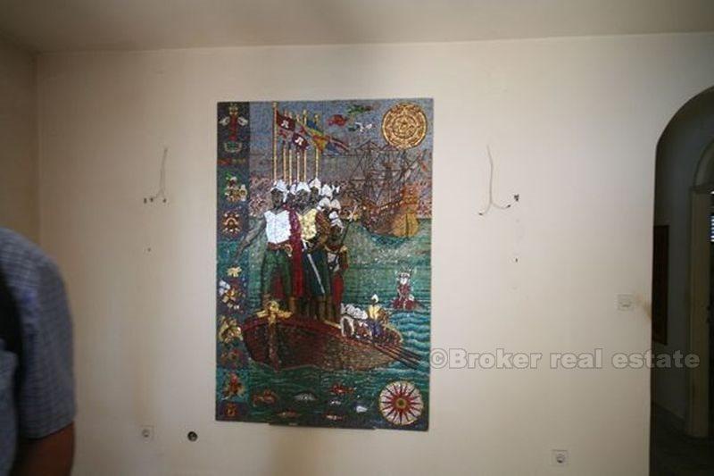 isola di Solta. Staccata casa al mare.