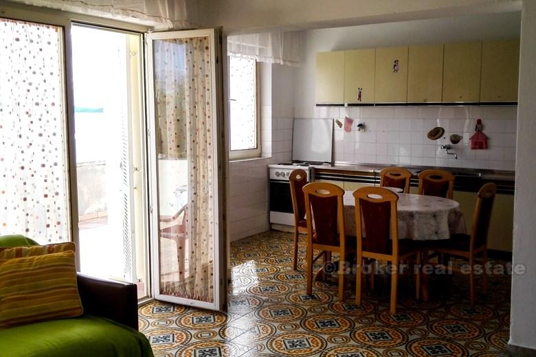 øya Iz - Huset ved havet