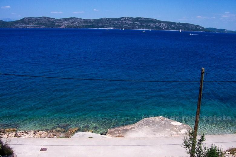 øya Iz - Huset ved havet