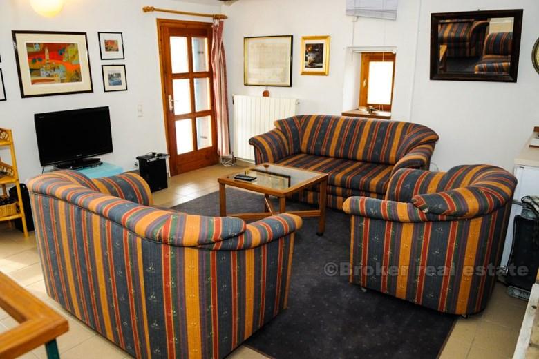 wyspa Murter. Wolnostojący