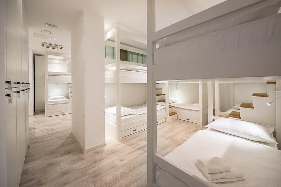 Split - Meje, moderně navržený hostel