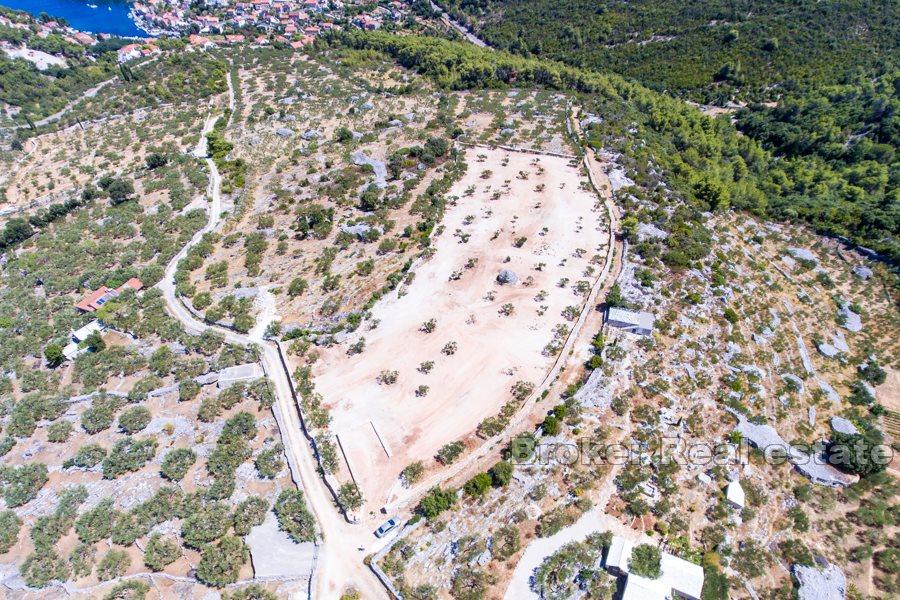 Isola di Brac - Terreno con vista mare e costa