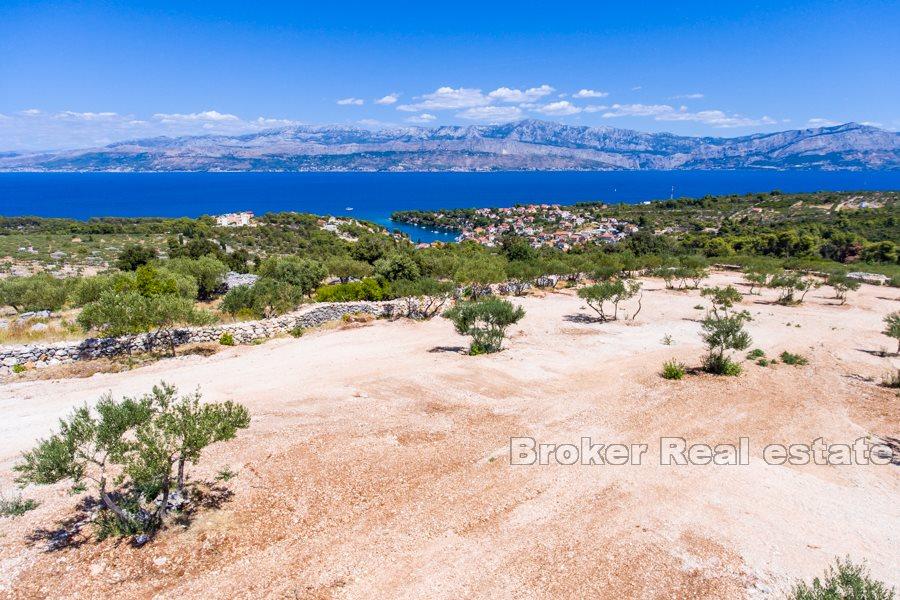 Ön Brac - Land med havsutsikt och kusten