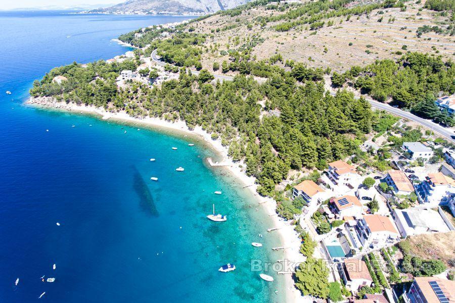 Omis - Immeuble avec vue dégagée sur la mer