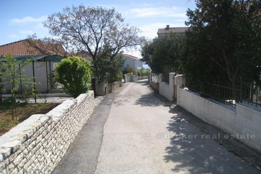 vicino a Rogoznica. casa