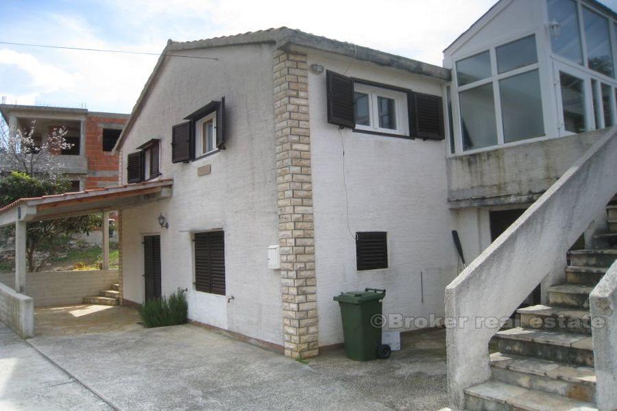 Primosten, hus