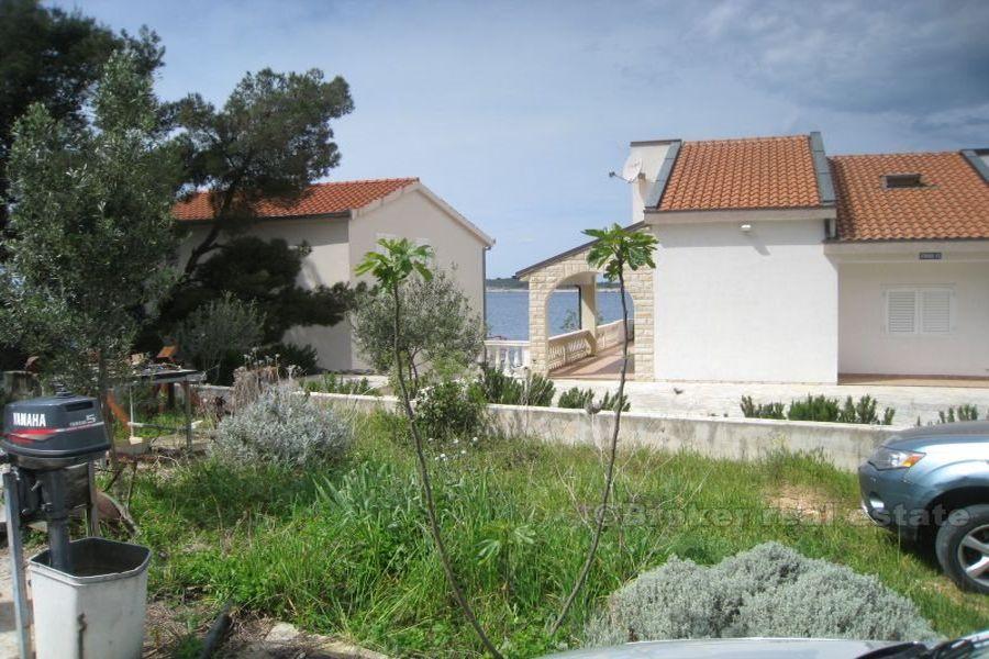 Primosten, hus