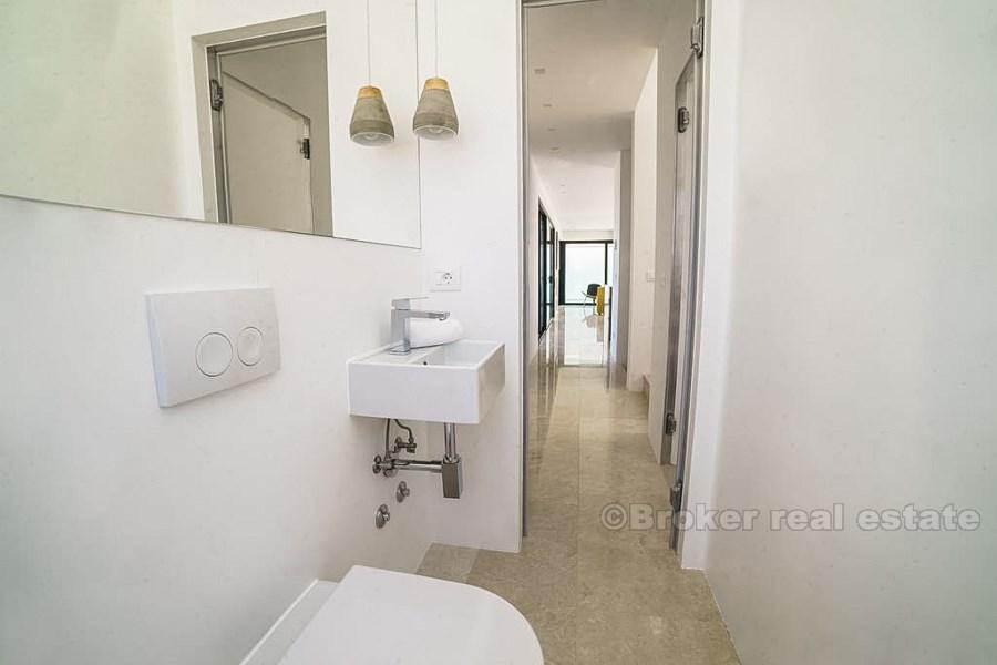 ostrov Brač. luxusná vila