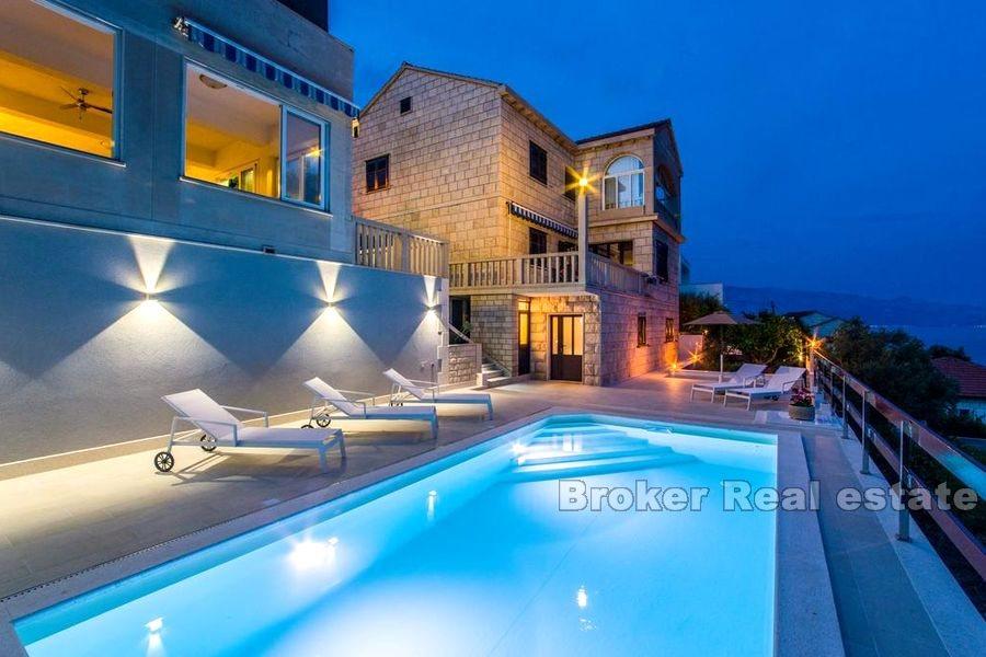 Island of Brac, charming and beautiful house by the sea