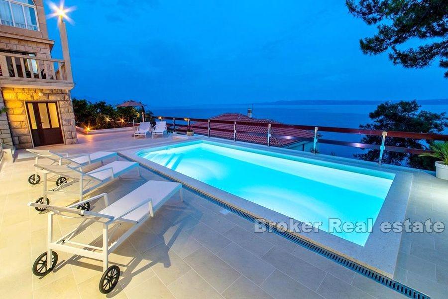 Island of Brac, charming and beautiful house by the sea