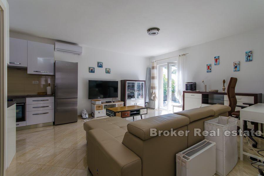 Остров Брач - Очаровательный дом у моря