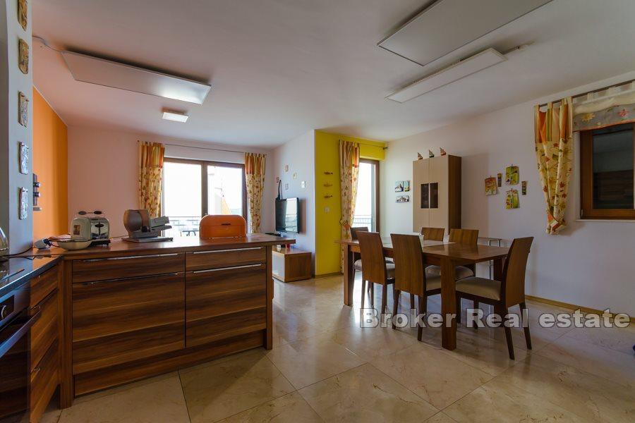 Ostrov Brač - Komfortní apartmán s jednou ložnicí