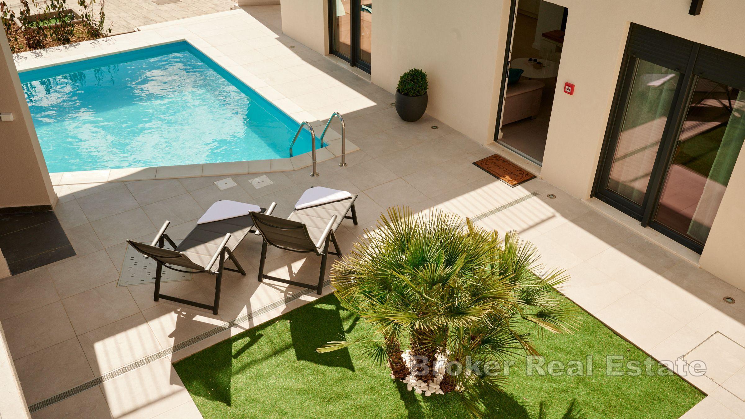 Omiš - Krásná vila s výhledem na moře