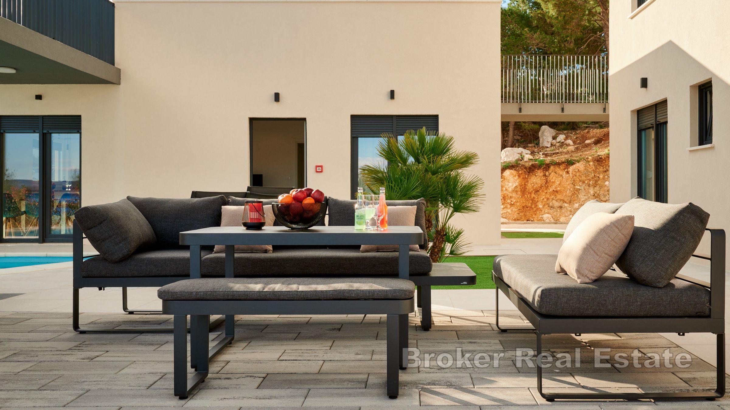 Omiš - Krásná vila s výhledem na moře