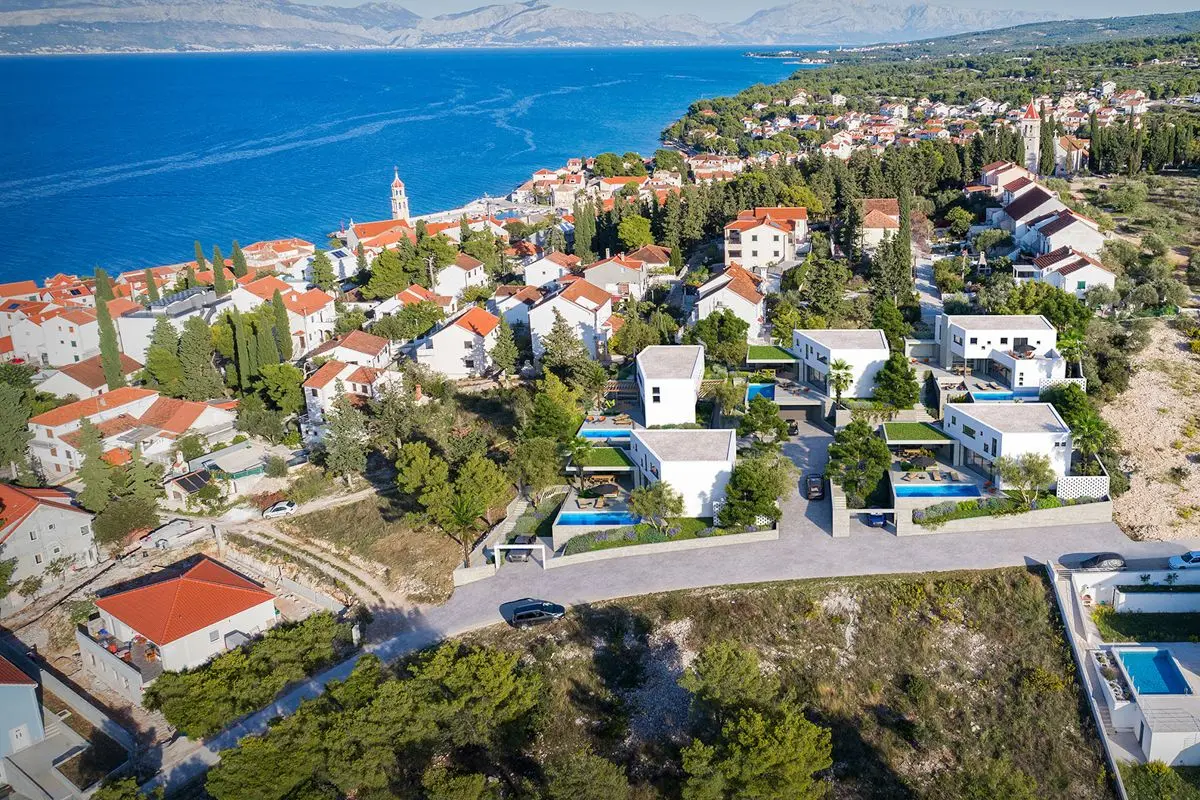 001-2013-180-Brac-villa-swimming-pool-for-sale