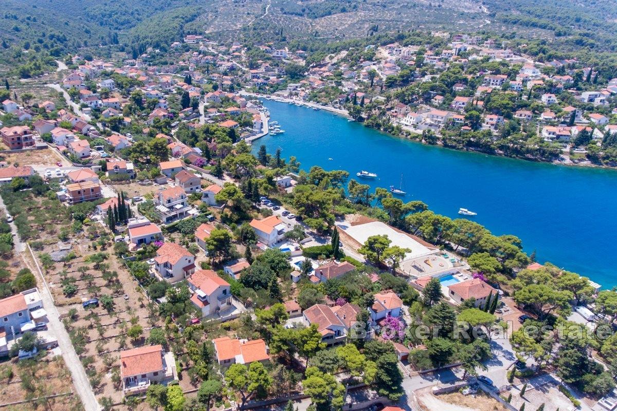Dom z apartamentami blisko morza