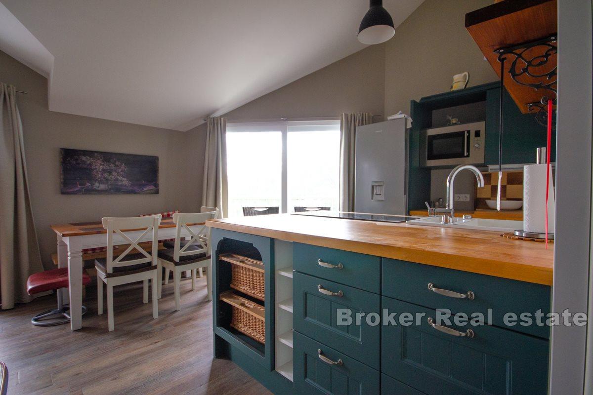 Krásná vila s panoramatickým výhledem na moře