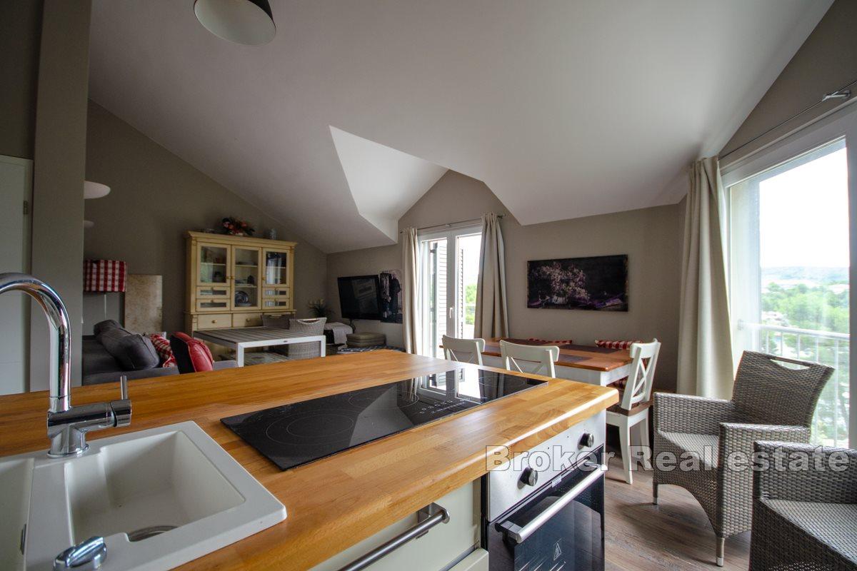 Krásná vila s panoramatickým výhledem na moře