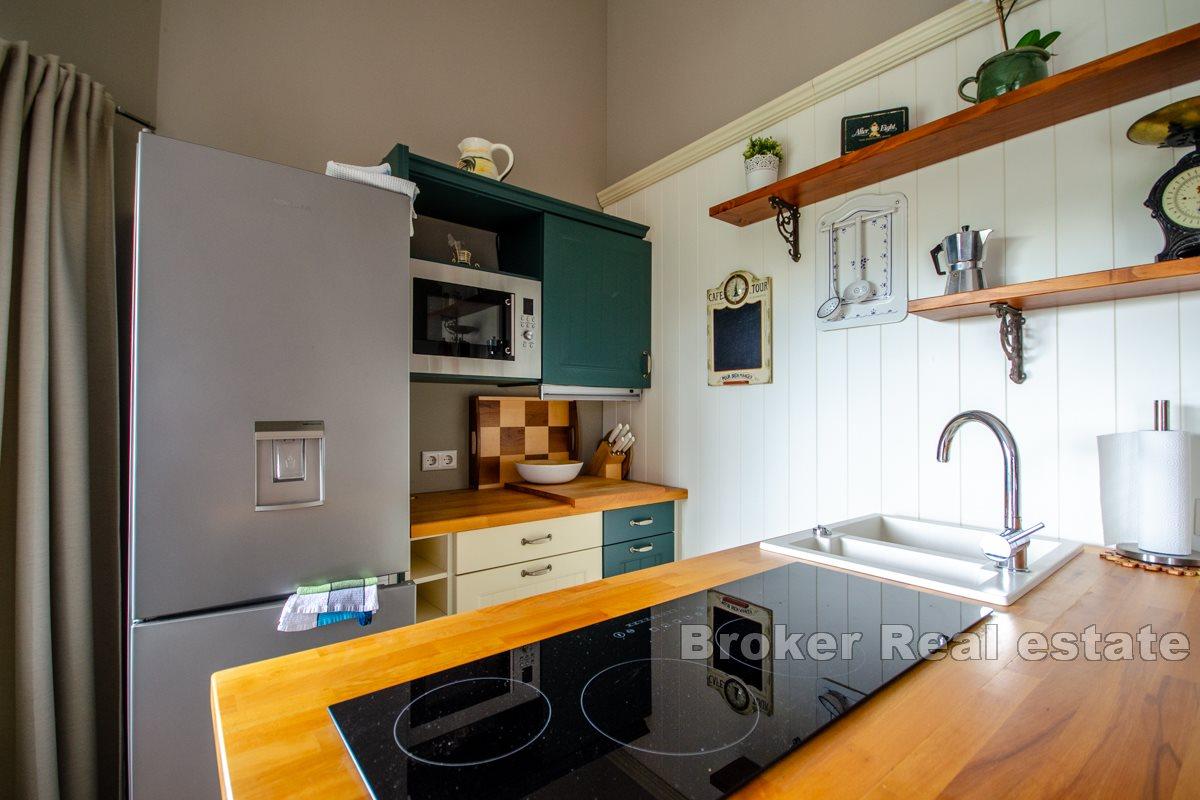 Krásná vila s panoramatickým výhledem na moře