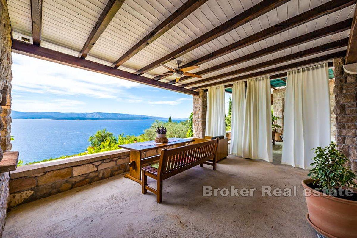 Sjarmerende steinhus med eksklusiv beliggenhet