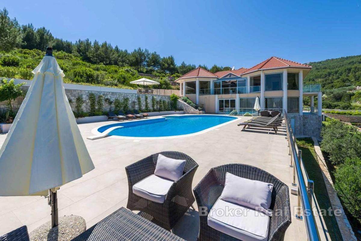 Vila uz more na južnoj obali Korčule