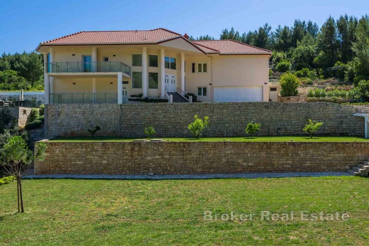 Vila uz more na južnoj obali Korčule