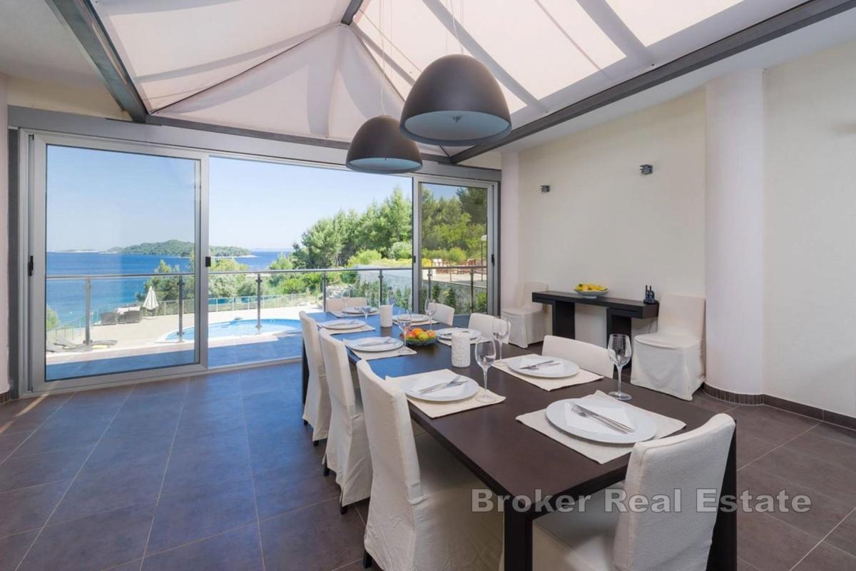 Vila uz more na južnoj obali Korčule