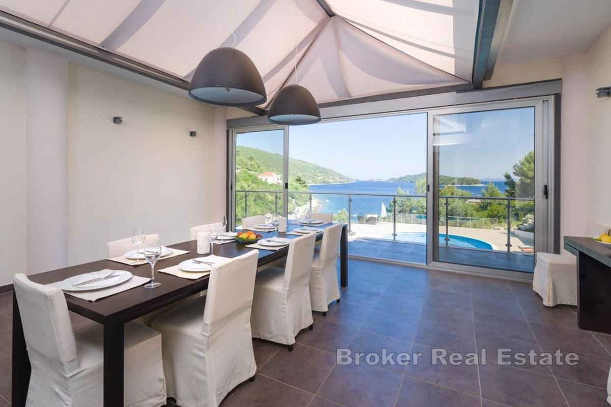 Vila uz more na južnoj obali Korčule