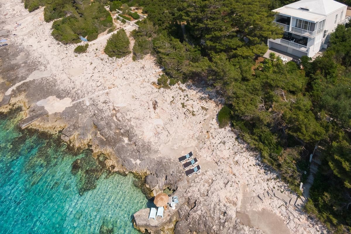 01-2013-245-Korcula-villa-first-row-for-sale