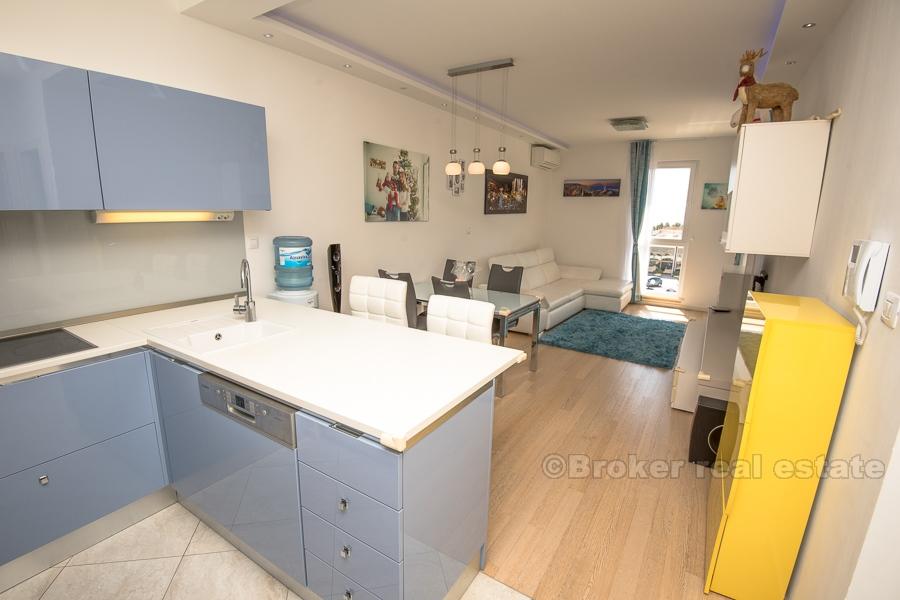 Split, Pazdigrad, apartament z jedną sypialnią i widokiem na morze