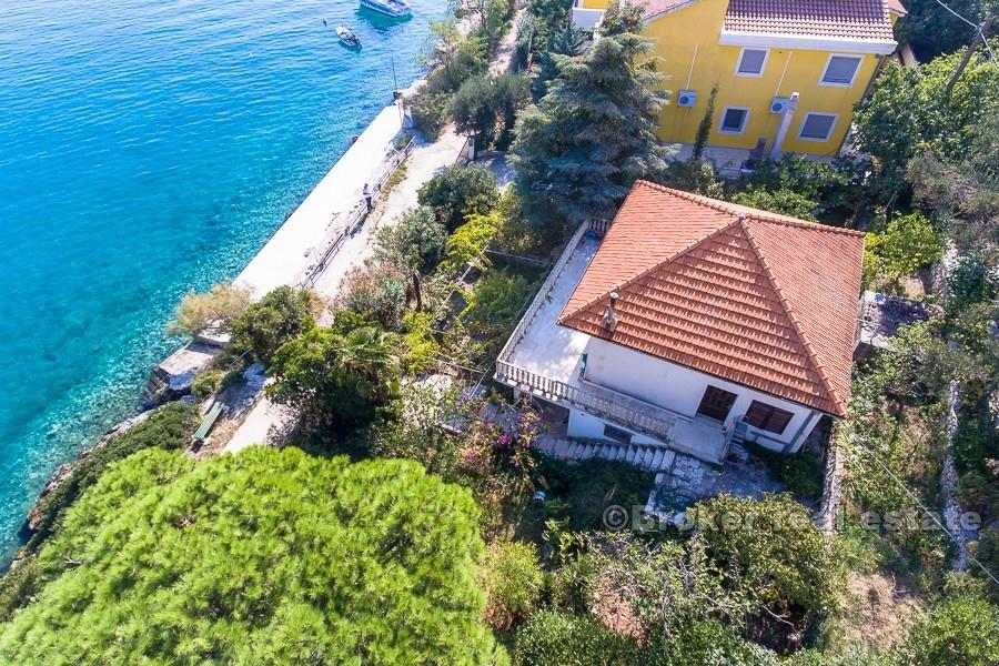 Isola di Ciovo, casa sul mare
