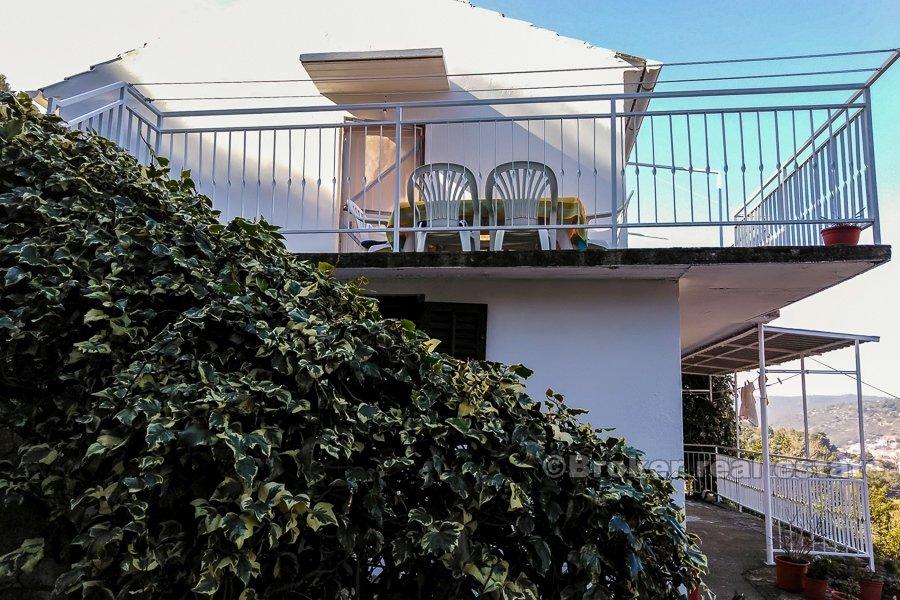 Ostrov Vis - 2 patrový dům s výhledem na moře