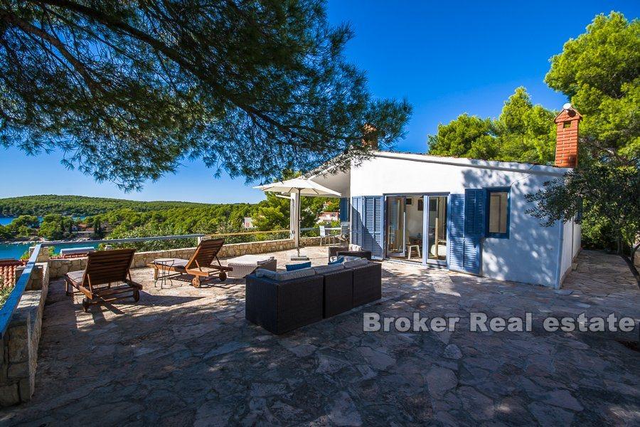 Island of Brac, exclusive property with panoramic view