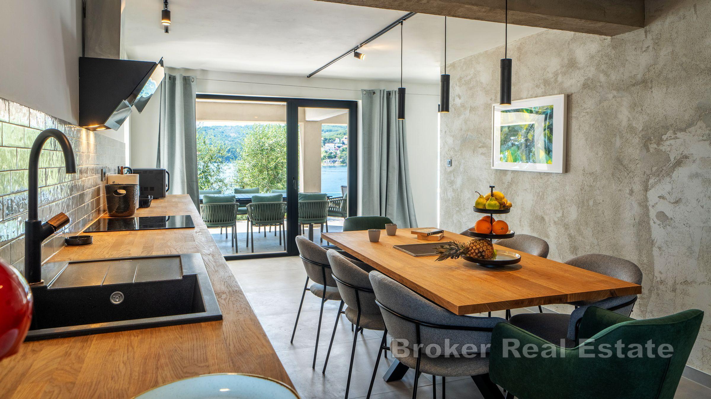 Insel Brac, Haus am Meer