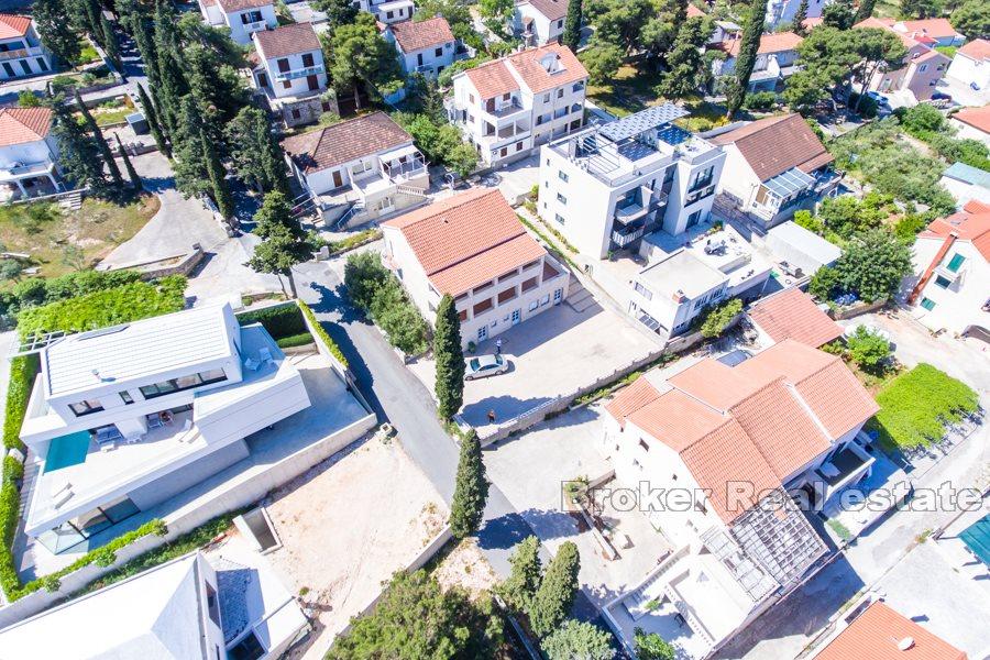 Wyspa Brac, kamienny dom z widokiem na morze