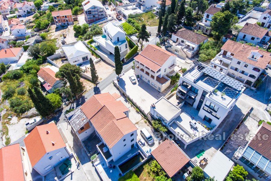 Wyspa Brac, kamienny dom z widokiem na morze