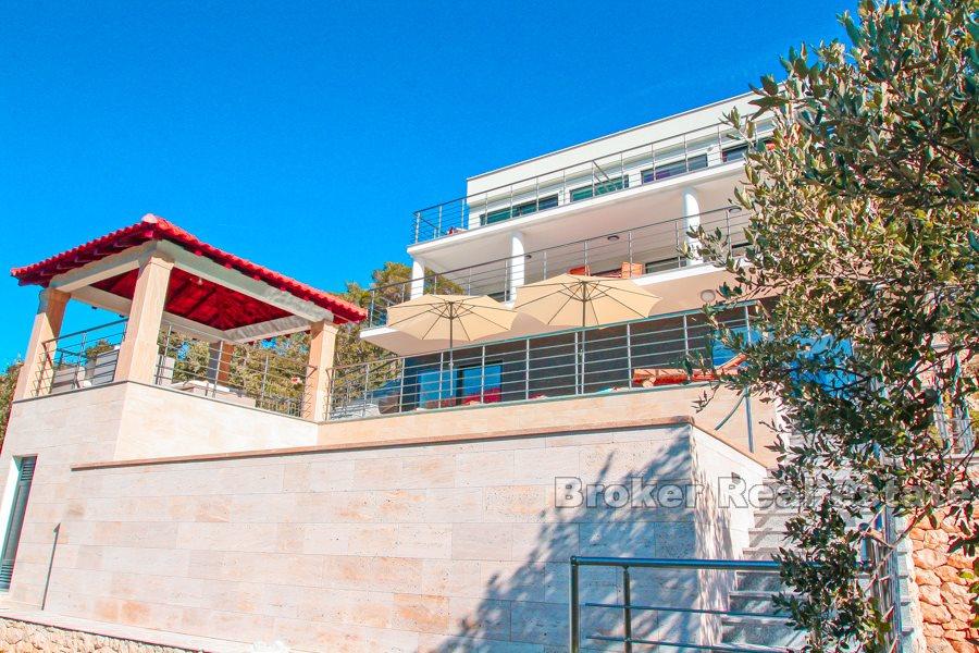 Wyspa Korcula, luksusowa i nowoczesna willa, tuż nad morzem