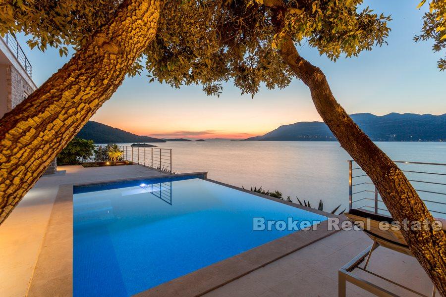 Øya Korcula, fantastisk luksuriøs villa ved strandpromenaden