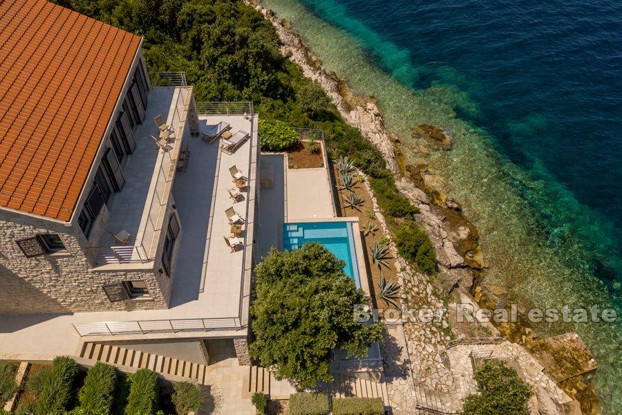 Øya Korcula, fantastisk luksuriøs villa ved strandpromenaden