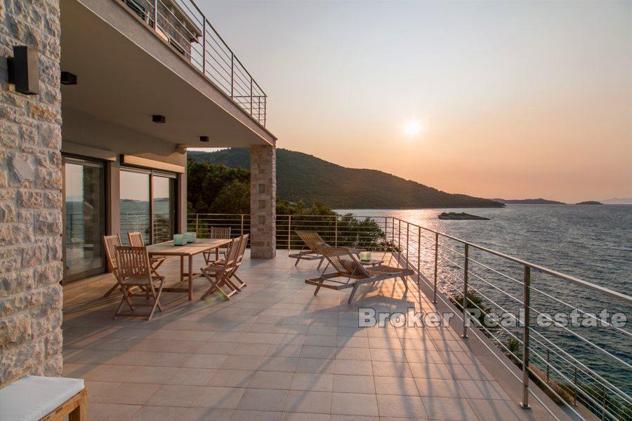 Øya Korcula, fantastisk luksuriøs villa ved strandpromenaden