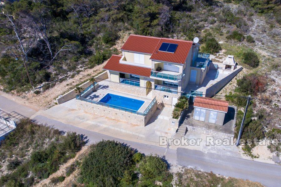 Øya Korcula, luksuriøs villa i andre rad mot sjøen