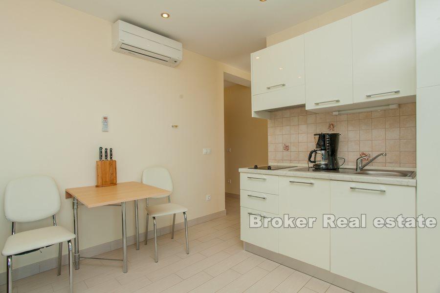 Øya Korcula, luksuriøs villa i andre rad mot sjøen