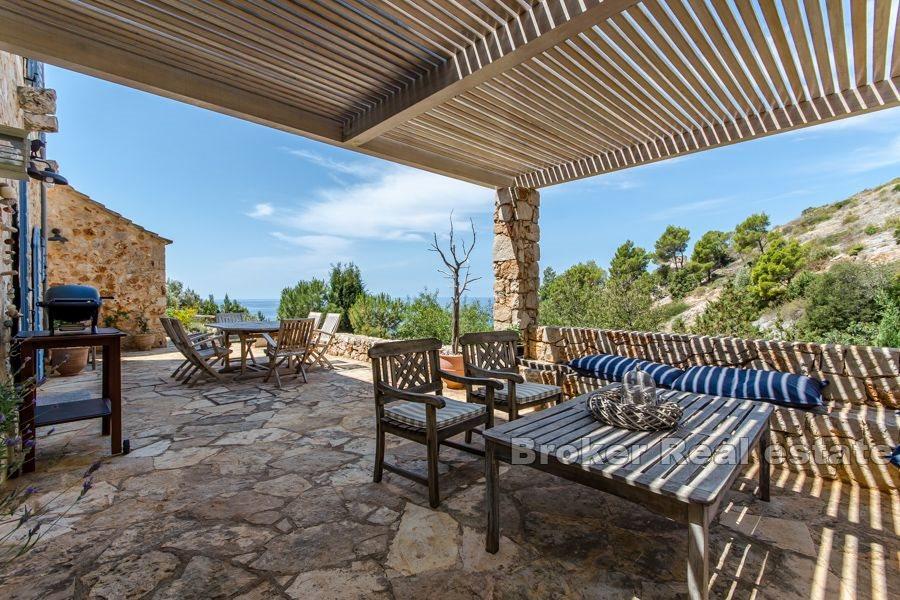 Wyspa Hvar, wyjątkowy kamienny dom z widokiem na morze